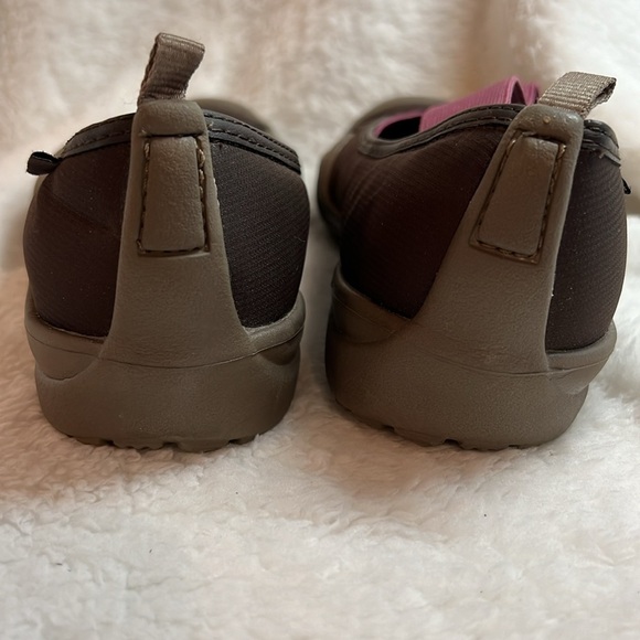 Crocs women’s 9 - Picture 4 of 9